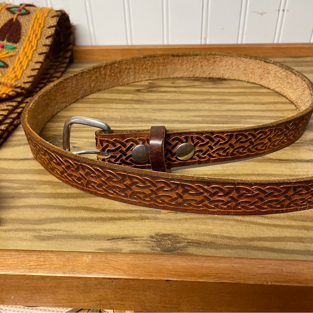 Vintage Hand Tooled Leather Belt Size 36